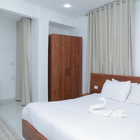 Prince Pyramids Inn Kafret el-Gabal Eksteriør billede
