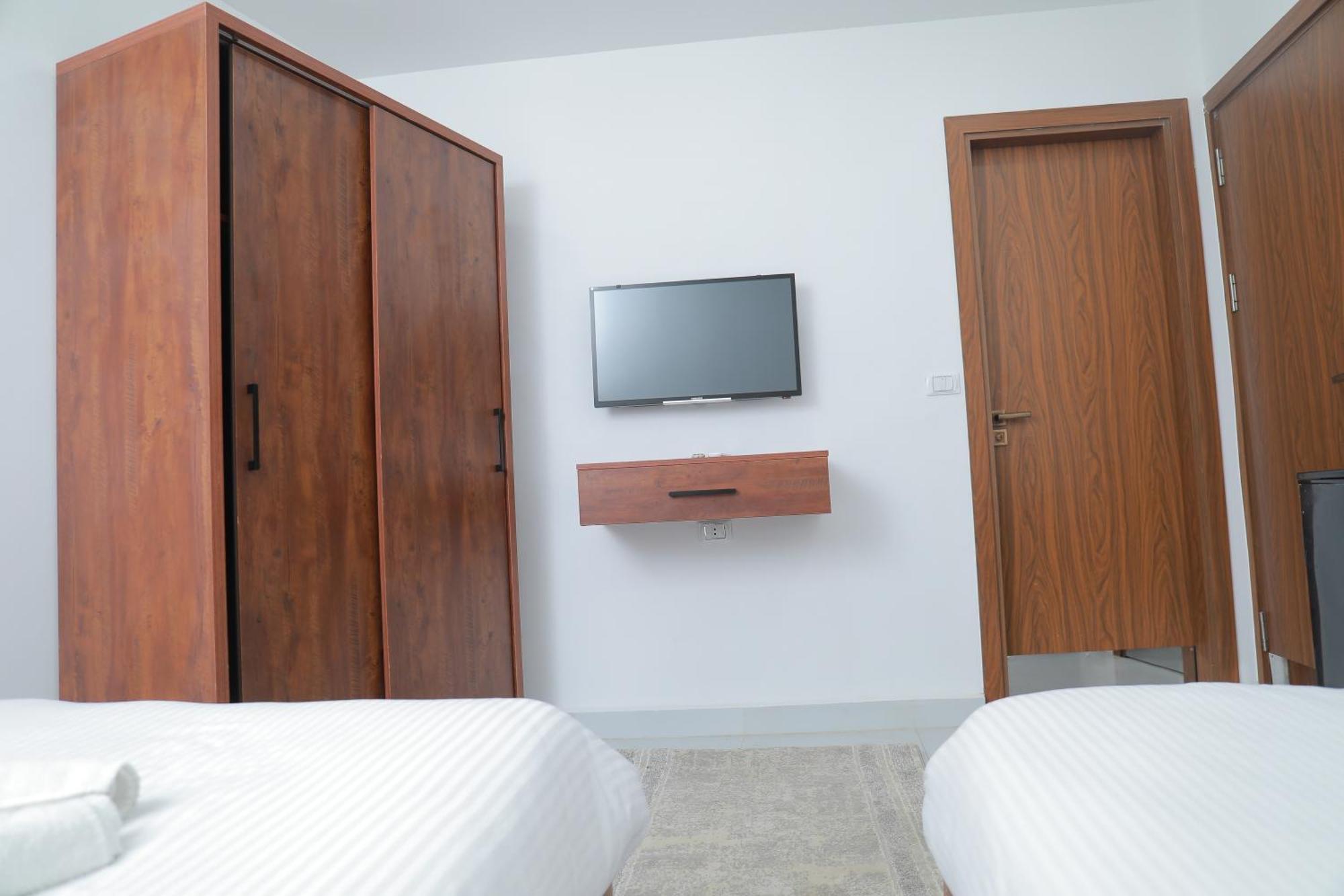 Prince Pyramids Inn Kafret el-Gabal Eksteriør billede