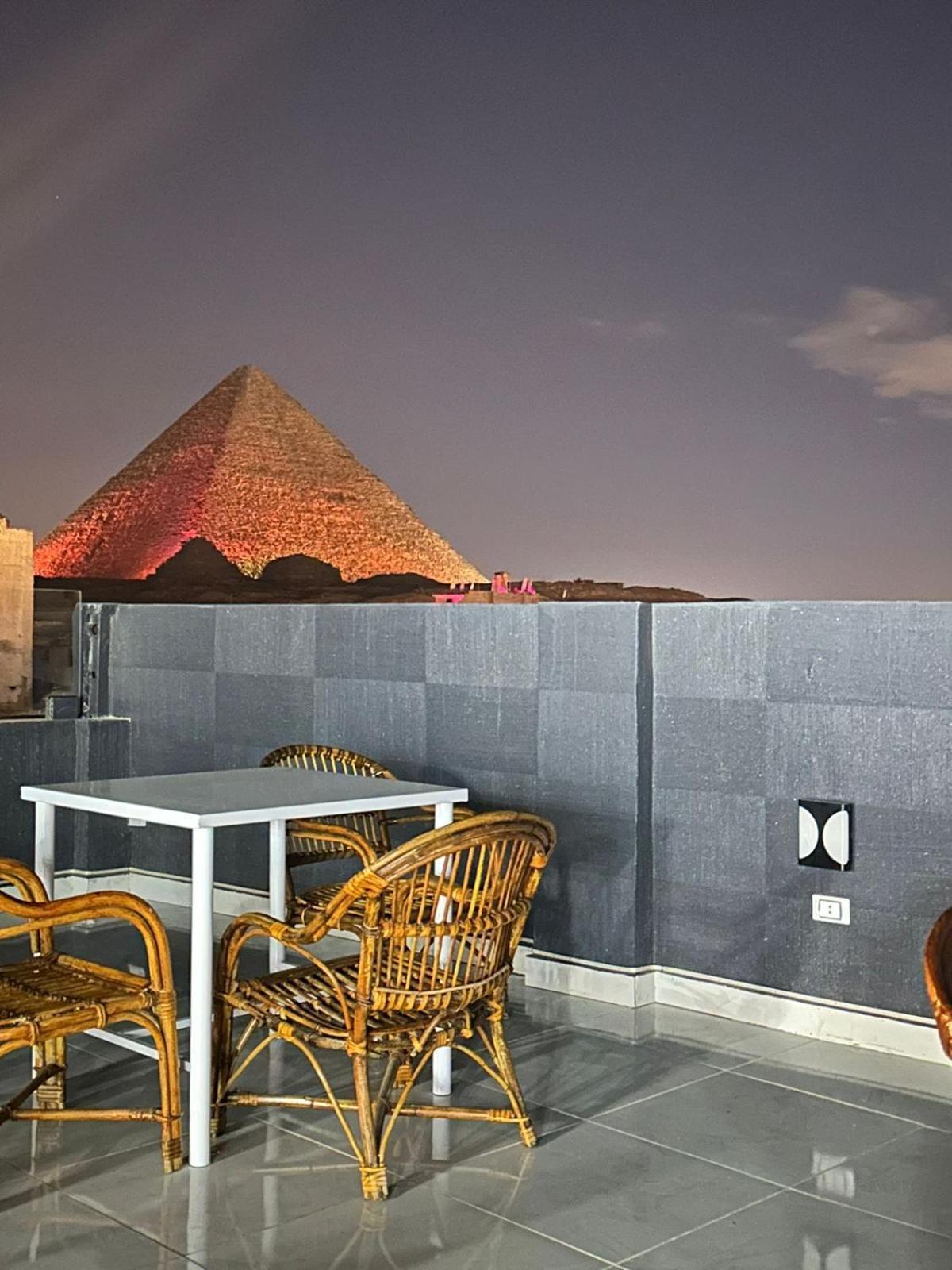 Prince Pyramids Inn Kafret el-Gabal Eksteriør billede